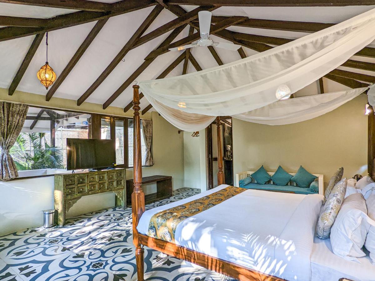 De Soul Sante Beach Resorts Morjim Goa Exterior foto
