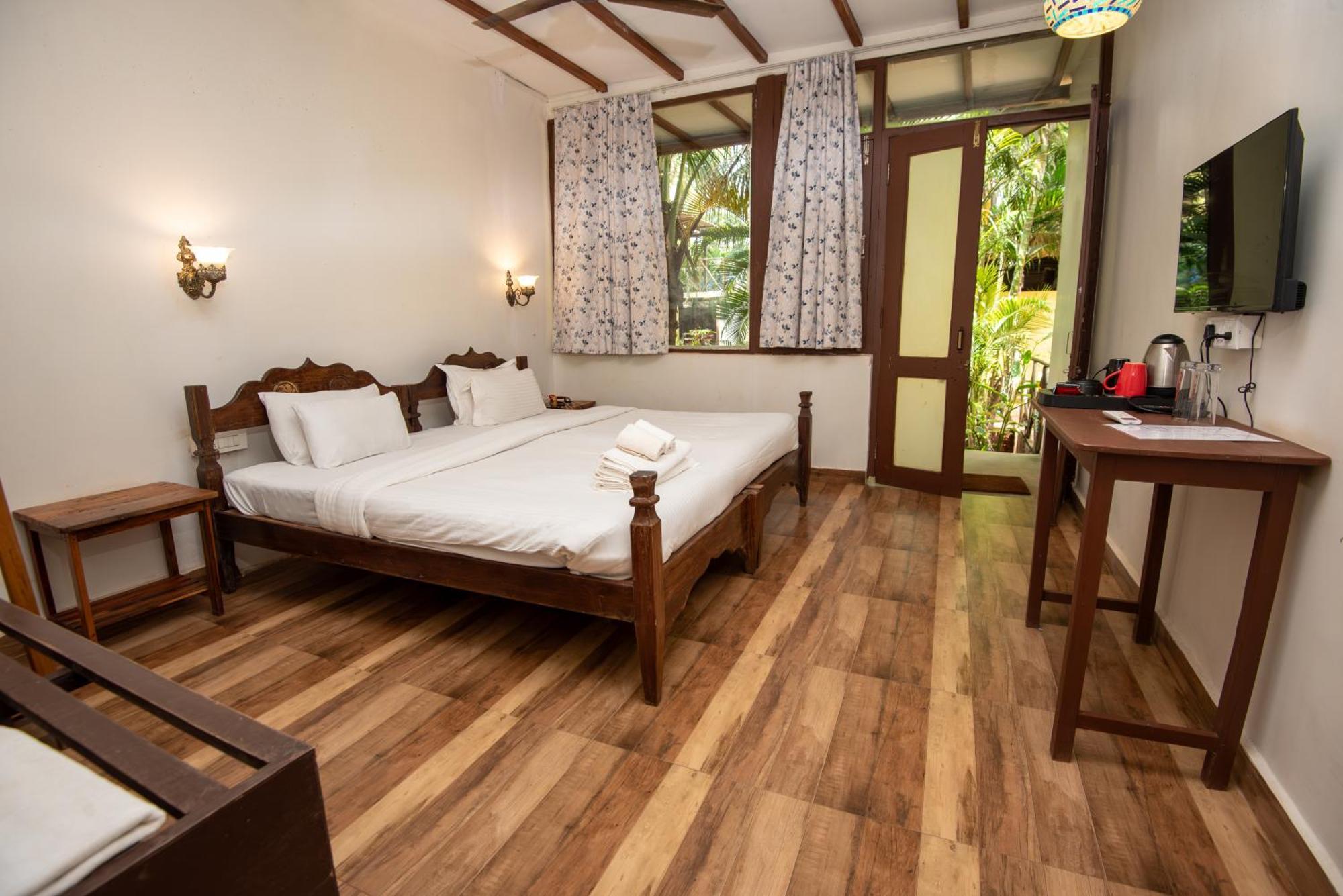 De Soul Sante Beach Resorts Morjim Goa Exterior foto