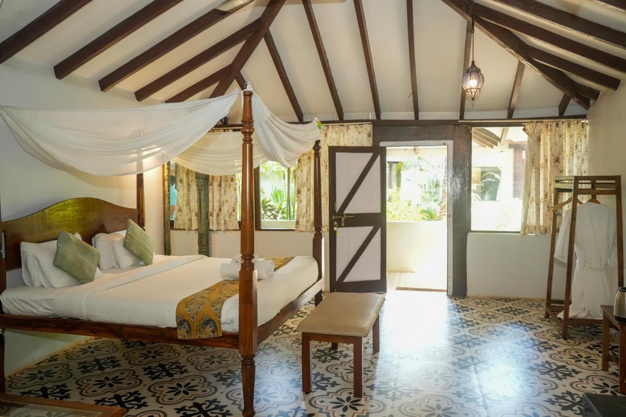 De Soul Sante Beach Resorts Morjim Goa Exterior foto